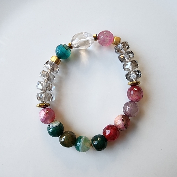 Multicolor Beaded Bracelet - Picture 5 of 6